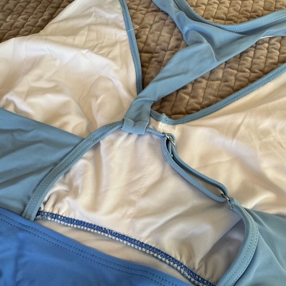 Blue Floral Two-Piece Swimsuit - sz XL - Picture 4 of 5